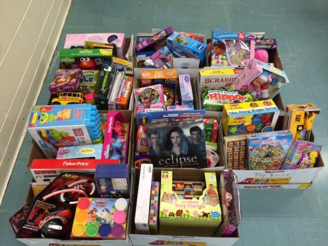 Girls Helping Girls hosts holiday toy drive