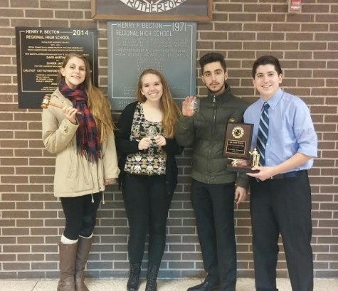 Varsity Debate students bring home numerous awards