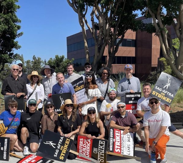 Stars of the Netflix Original The Good Place including Kristen Annie Bell, DArcy Carden, and Ted Danson protested earlier this year.