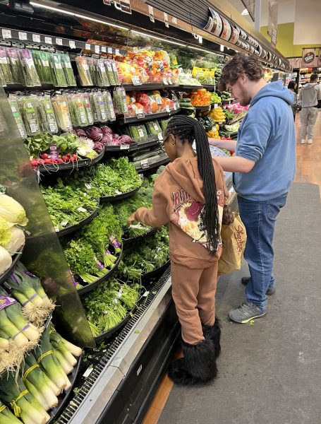 Students shopping for their ingredients.