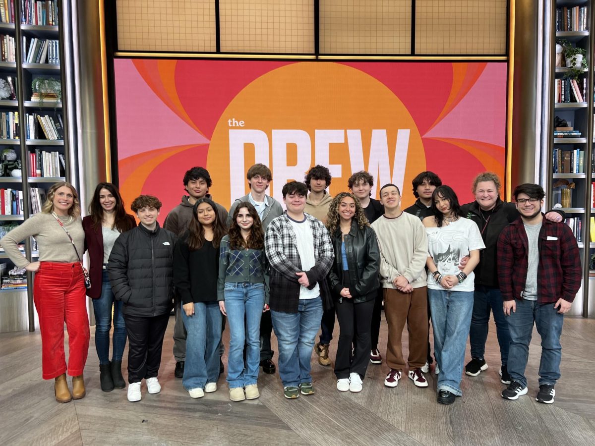 TV 1 & 2 Classes Attend The Drew Barrymore Show